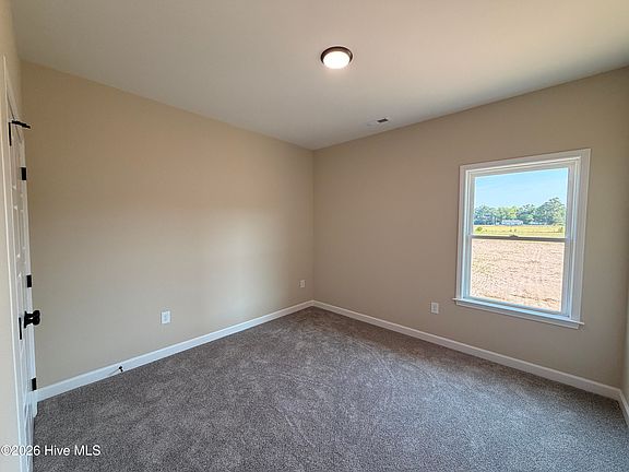 3rd image of 3030 Caroline Avenue