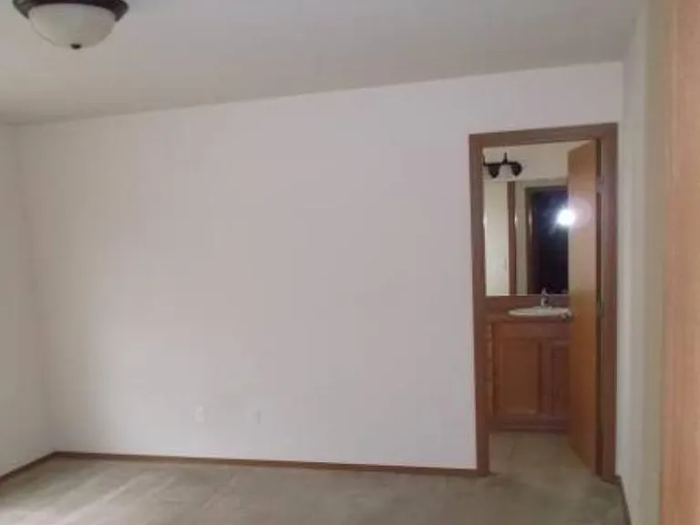 Master bed