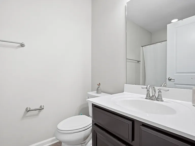 404 Aprilmae Way — Photo 28