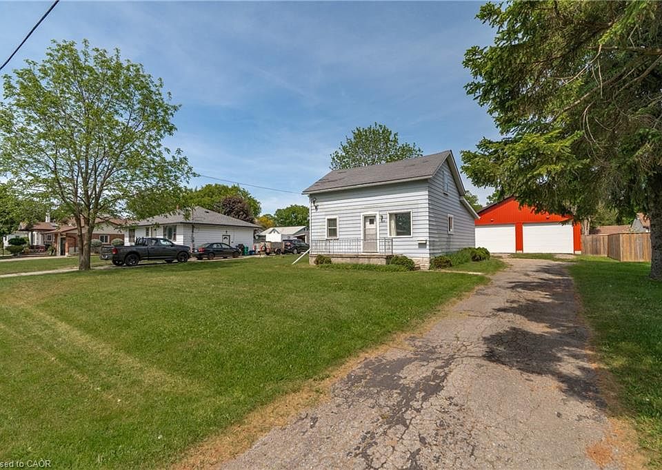 1st image of 39 Stanley Ave