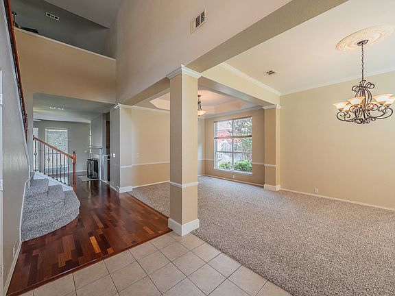 4th image of 3001 Saint Lynda Dr