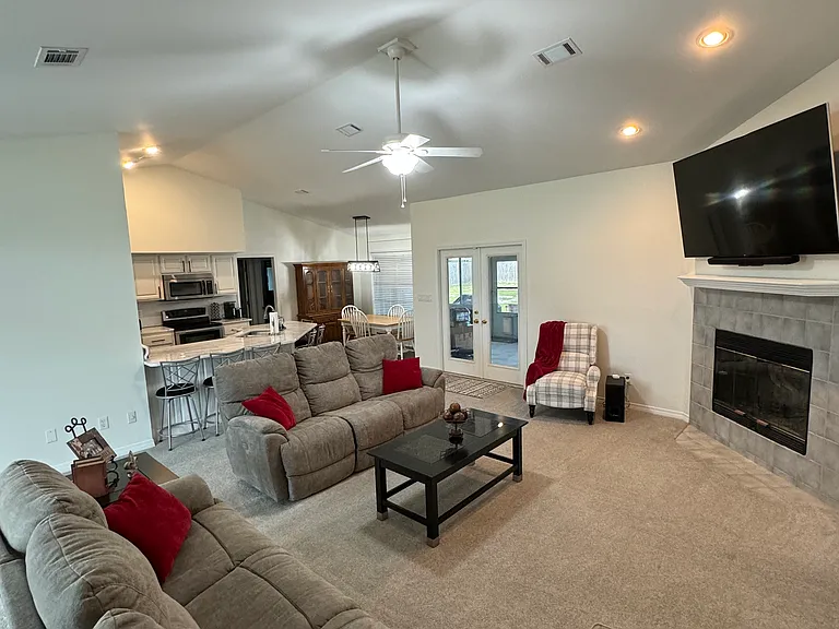 5024 Chandelle Dr — Photo 28