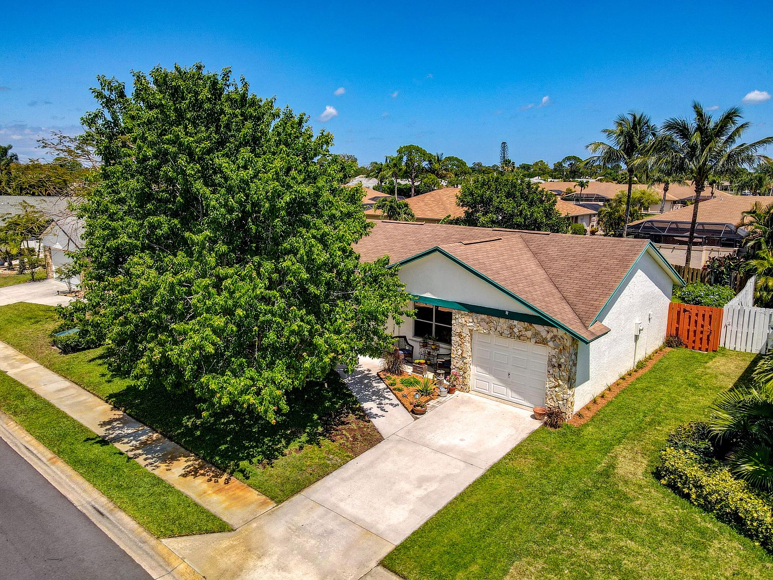 163 Arrowhead Cir, Jupiter, FL 33458 Zillow