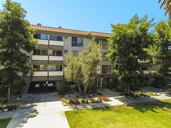 2nd image of 2130 Fair Park Ave APT 111