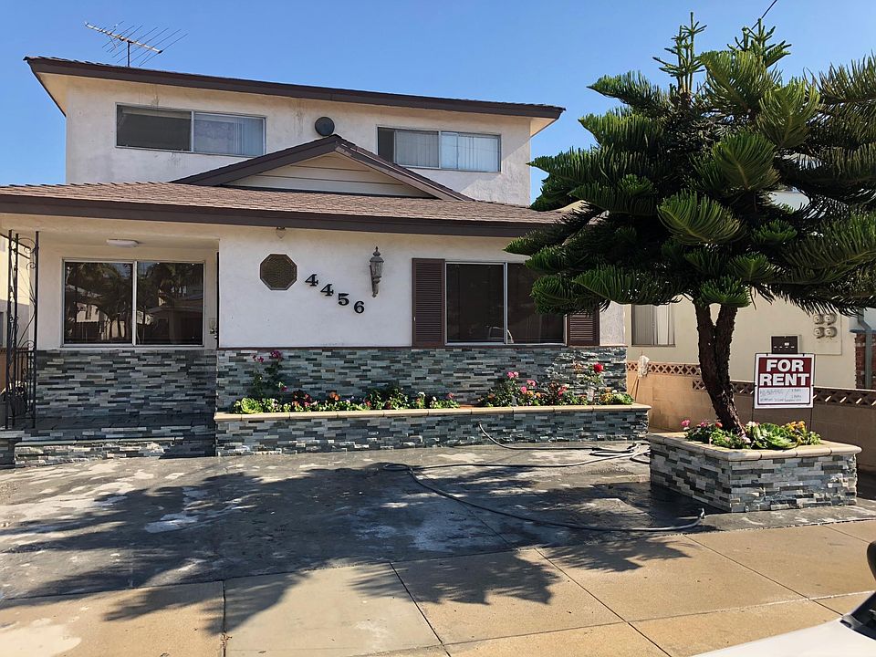 1st image of 4456 W 137th Pl