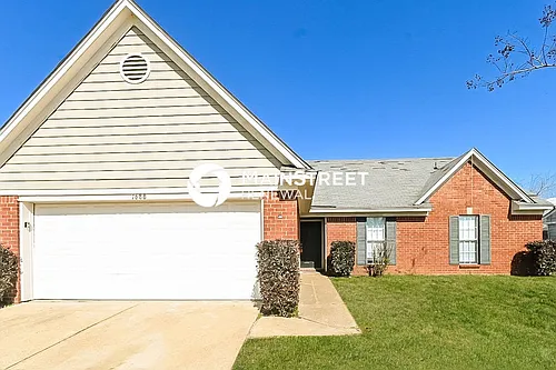 1688 Sarah Ann Dr W Photo 1