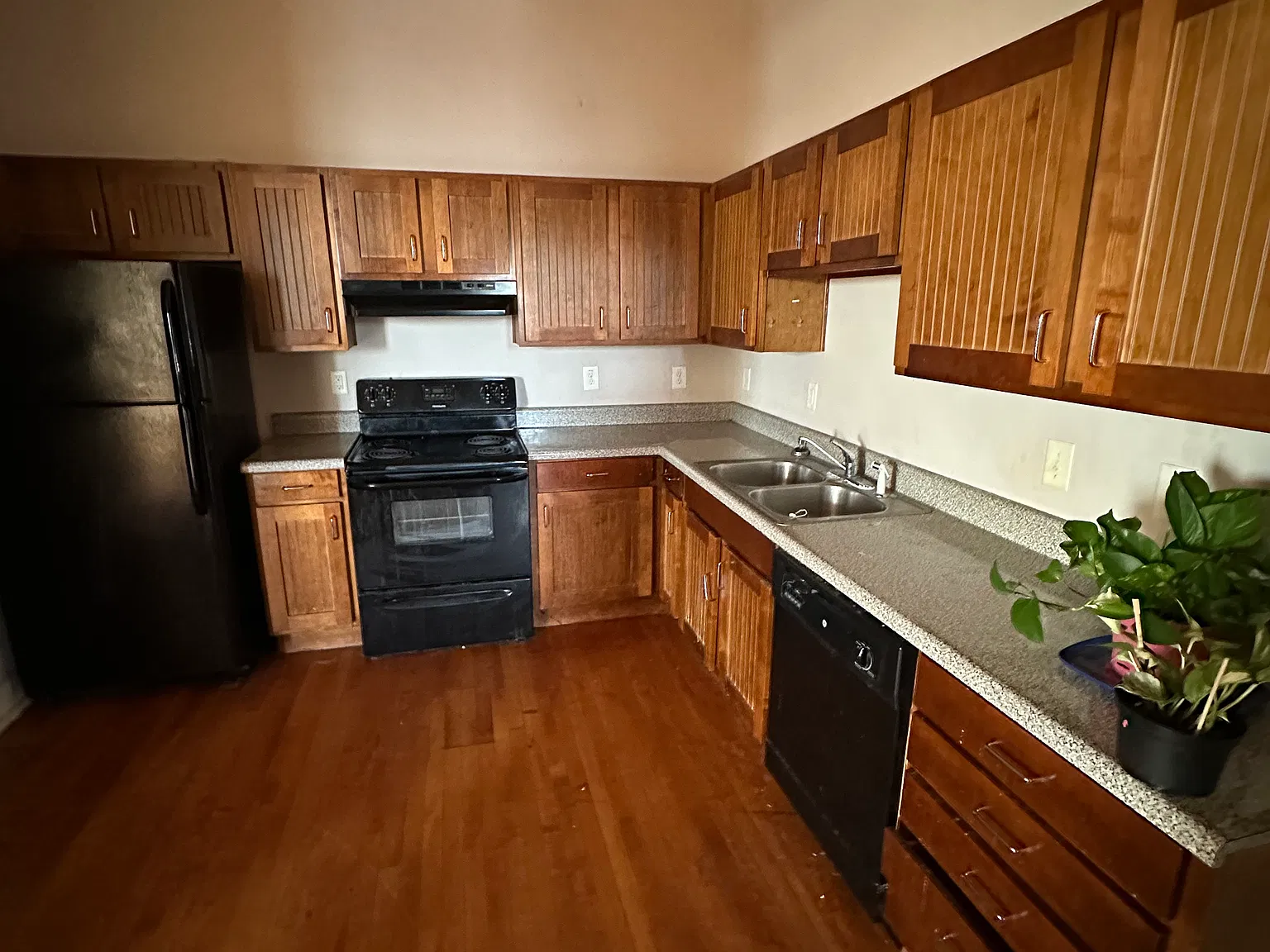 133 S Garnett St — Photo 3