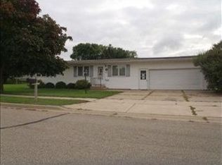 2110 4th Ave, Monroe, WI 53566