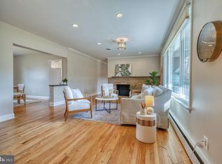 5200 Ilchester Rd, Ellicott City, MD 21043