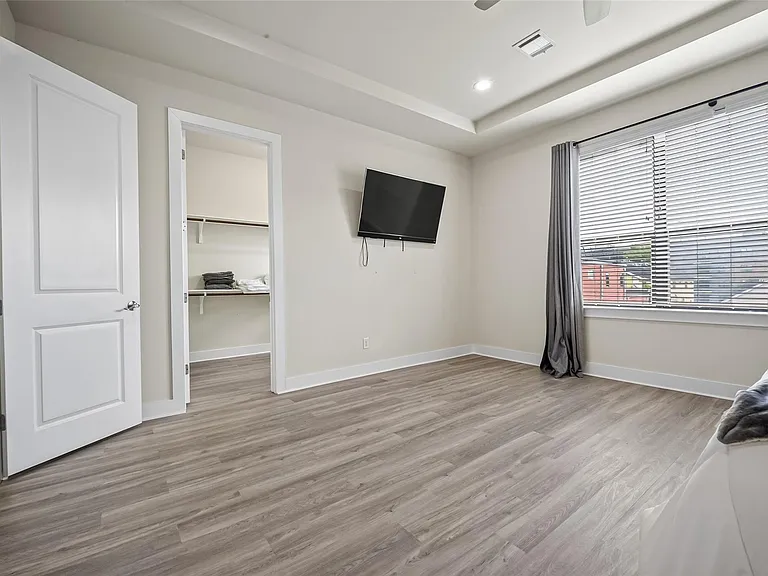 4104 Marina St — Photo 34