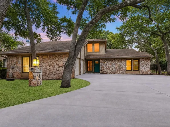 204 Blue Ground, Horseshoe Bay, TX 78657