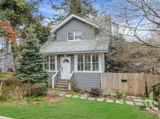 75 N Columbia St, Port Jefferson, NY 11777