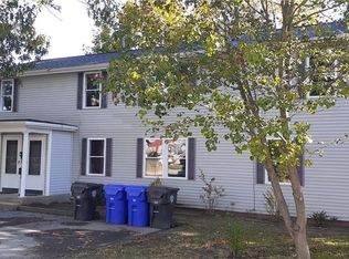 20 Matteson Ave, West Warwick, RI 02893