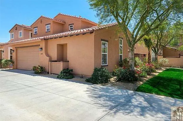 52130 Rosewood Ln — Photo 4