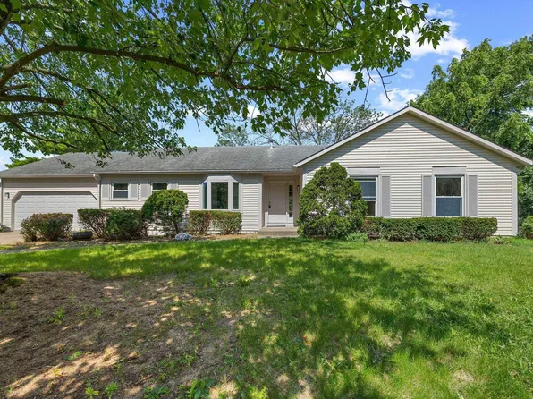 1712 N Black Oak Ct, Lafayette, IN 47905