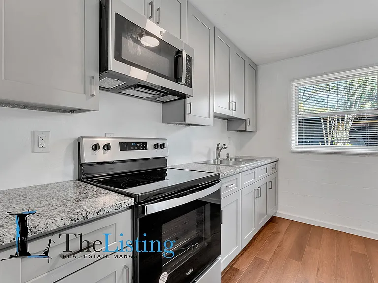 1820 Rogers Ave #B-1 — Photo 5