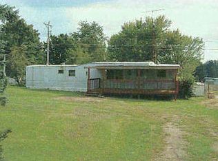 11562 N Shore Dr, Hillsboro, OH 45133