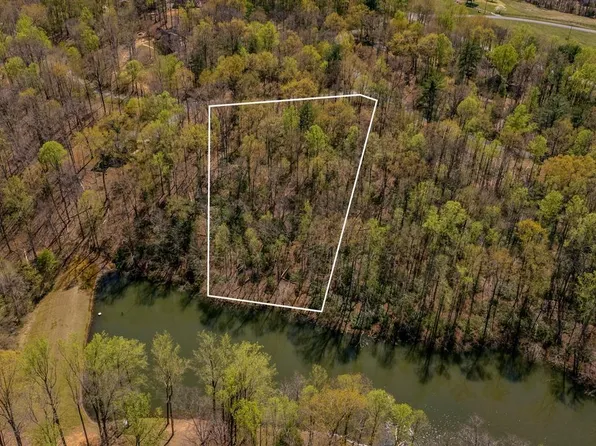 35 Ironwood Ln, Nellysford, VA 22958