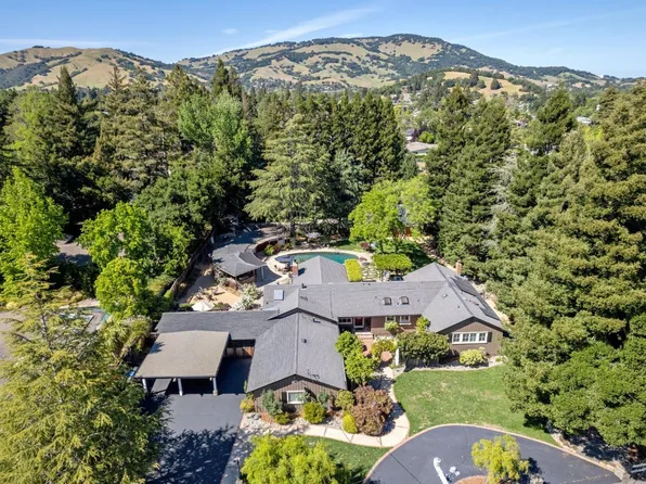 2170 Vineyard Road, Novato, CA 94947
