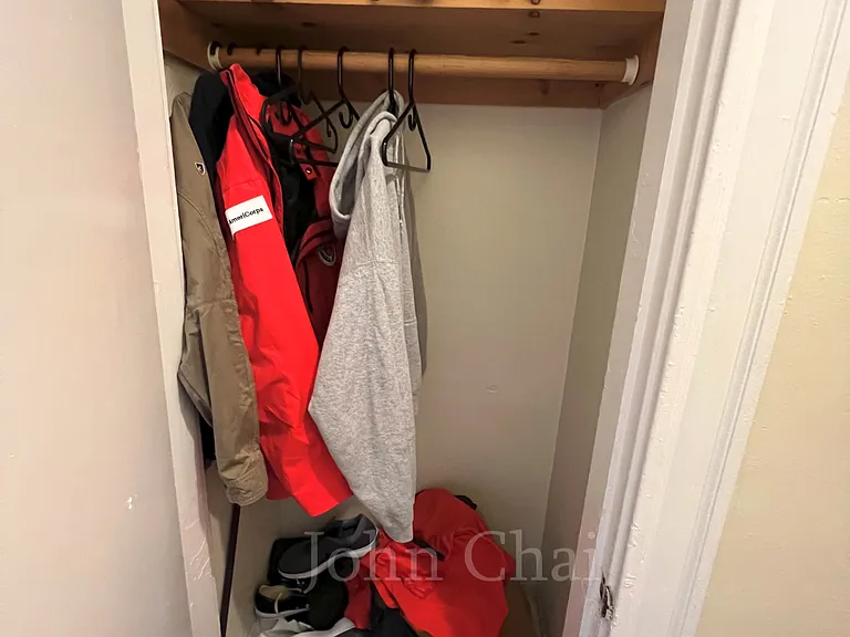 225 Kelton St #15 — Photo 16
