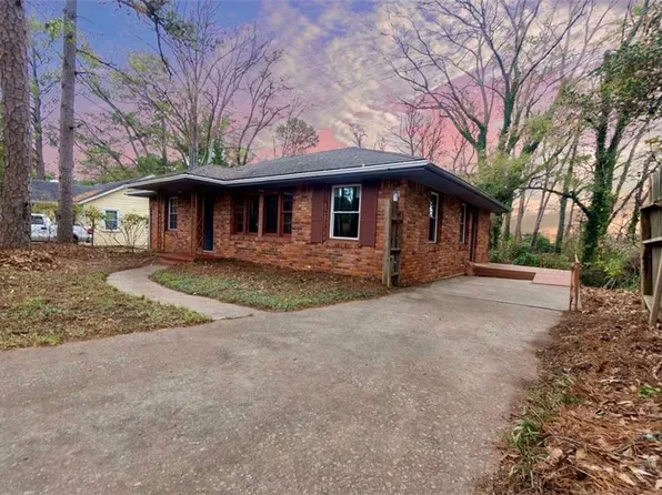 3308 Fern Dr, Tucker, GA 30084