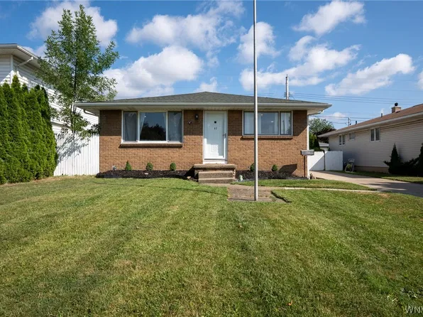 57 Dennis Ln, Cheektowaga, NY 14227