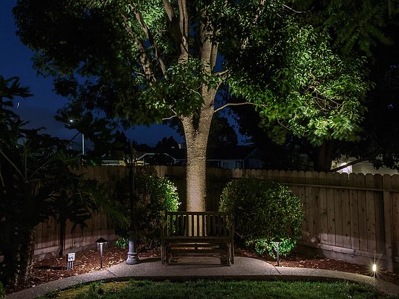 3rd image of 3 Orange Blossom Ct