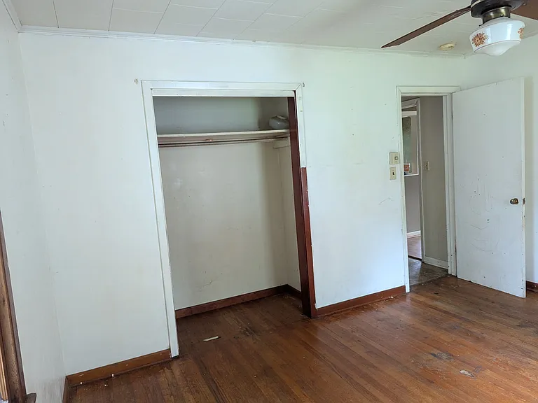 1818 Clover St — Photo 7