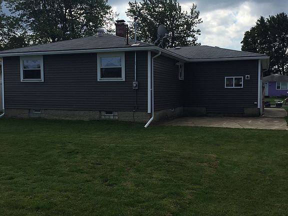 4th image of 136 Basswood Dr