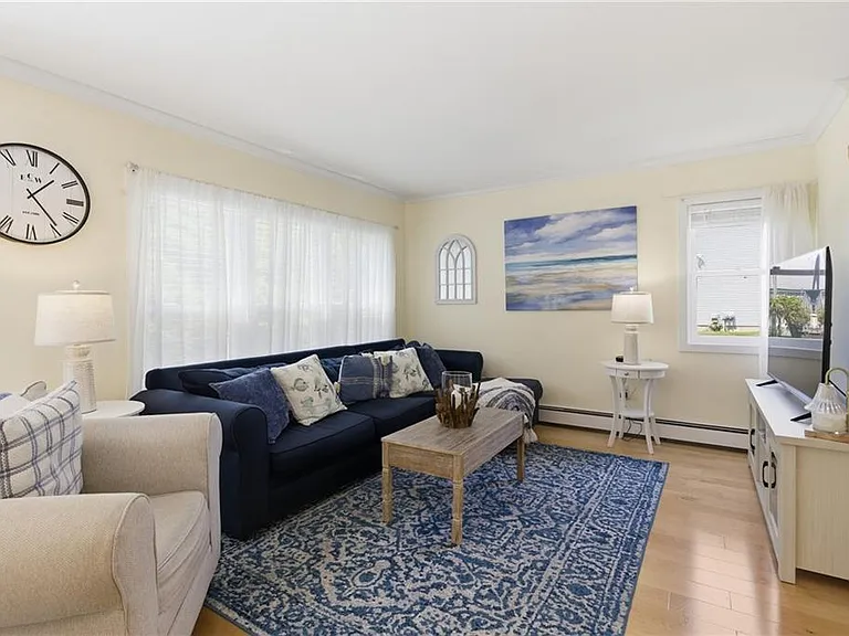 61 Clinton St #C — Photo 12