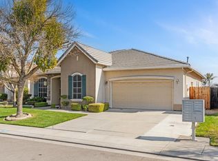 3416 Summer Dr, Modesto, CA 95355