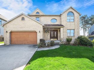 1532 Eldorado Dr, Aliquippa, PA 15001