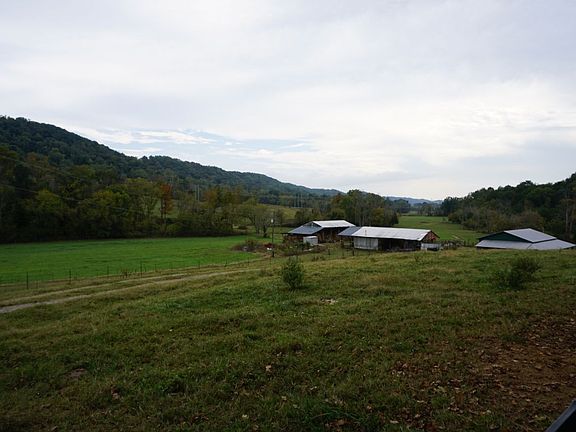 Barns.