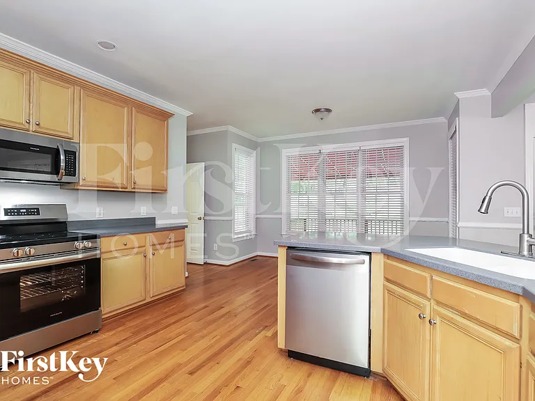 3212 Morris Farm Dr — Photo 9