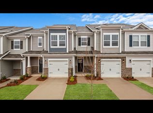 324 Sudduth Farms Dr, Greer, SC 29650