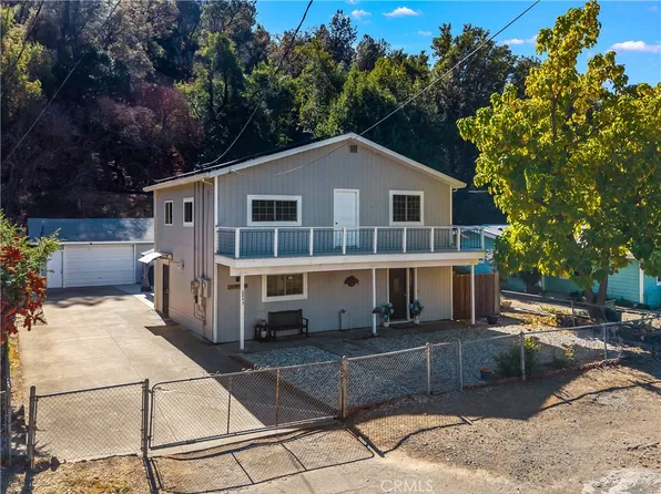 6843 Rosemont Dr, Lucerne, CA 95458