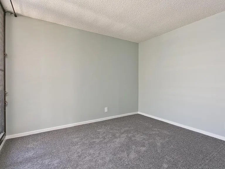 1015 Aoloa Pl #4 — Photo 7
