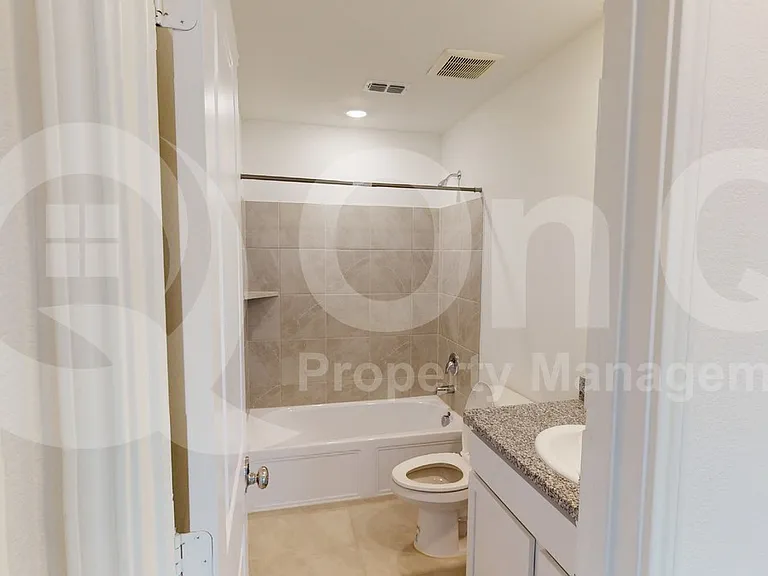 7205 Gray Wolf Ln — Photo 9