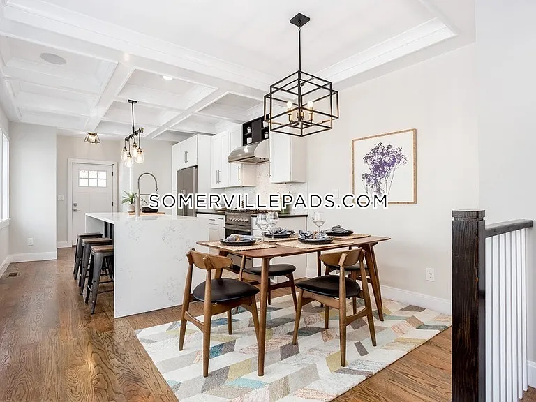 7 Webster St #1 — Photo 2