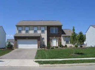 4045 Rivers Run Dr, Lewis Center, OH 43035