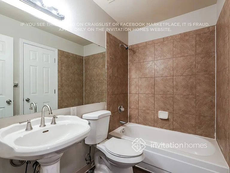 2925 Rhapsody Dr — Photo 12