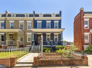 614 Kenyon St NW, Washington, DC 20010