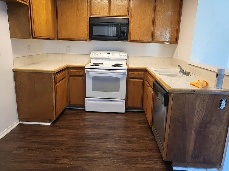 8945 Juniper Ave #209 — Photo 6