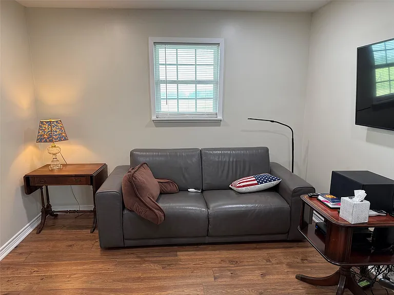 2426 County Road 231 — Photo 6