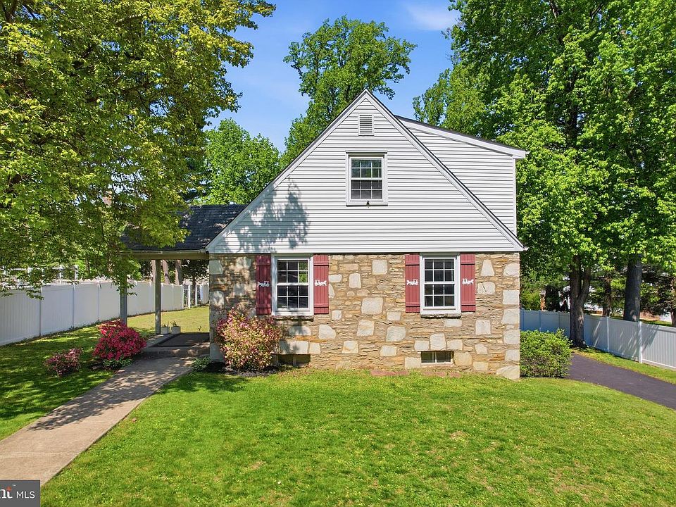 1st image of 2418 Boyd Rd