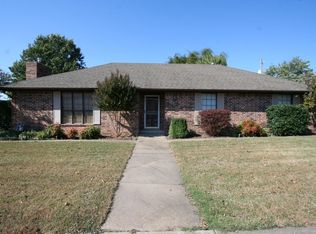 3012 Loris Ln, Bartlesville, OK 74006