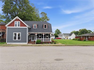 310 S Main St, Trenton, IL, 62293