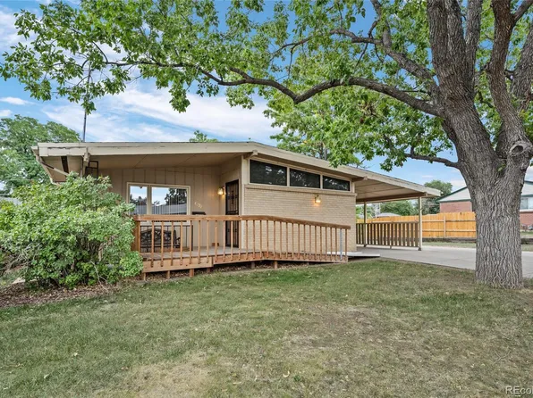 6728 S Birch Way, Centennial, CO 80122