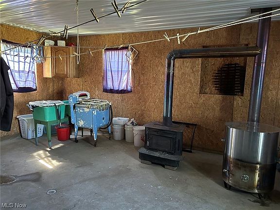 4th image of 5616 Scribner Rd