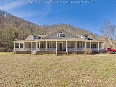 407 Sand Creek Rd, Harts, WV, 25524